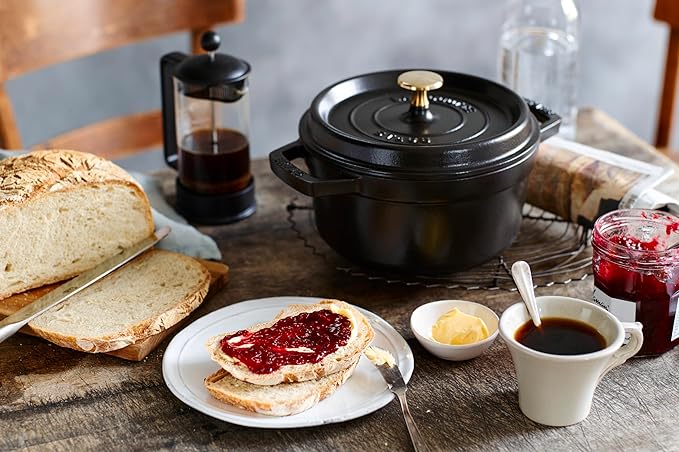 STAUB 40509-487-0 Cocotte Round 20cm Black