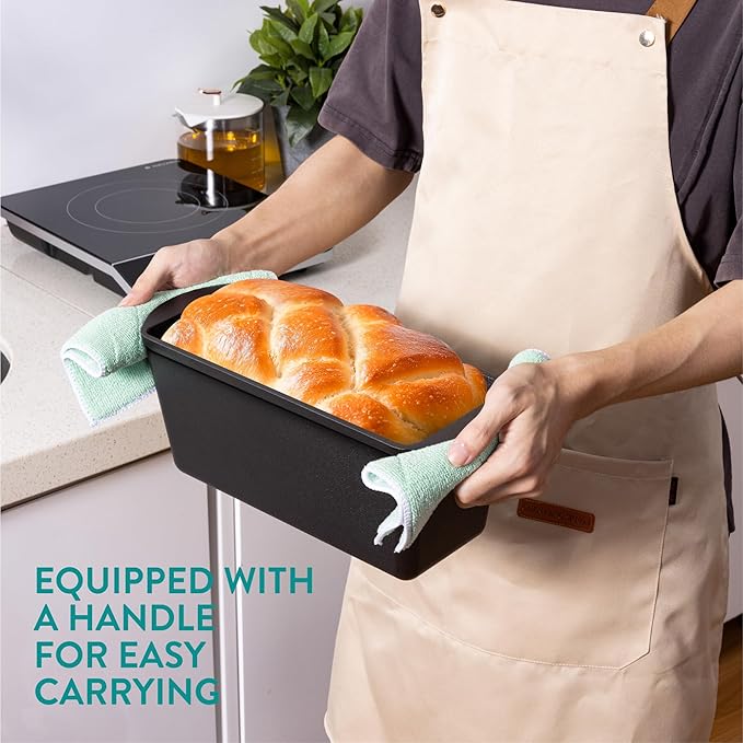 Navaris Cast Iron Bread Loaf Tin with Lid, 34cm, Black - Even Heat Distribution - Pre-Seasoned Non-Stick Baking Pan - Cake and Bread Tins for Roasting, Oven Cooking & Grilling