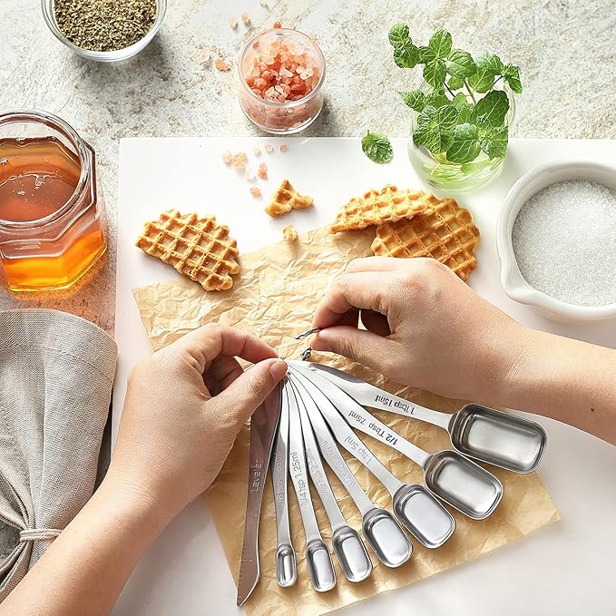 Spring Chef Stainless Steel Measuring Spoons Set of 8 with Leveler, Metal Teaspoon & Tablespoon Measuring Spoons for Dry & Liquid Ingredients, Fits in Spice Jars - Kitchen Gadgets For Baking & Cooking