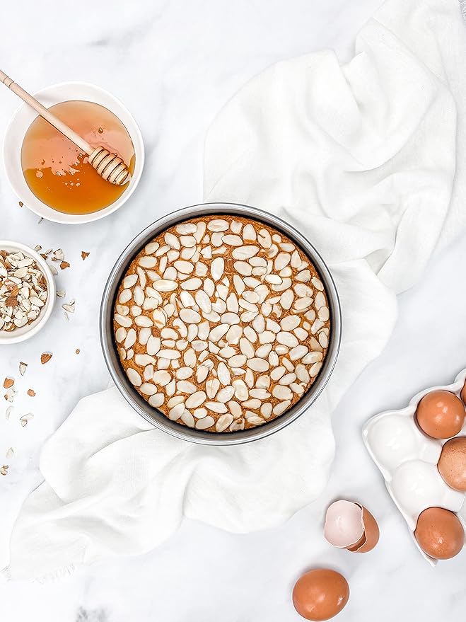 USA Pan Nonstick Round Cake Pan, 6-Inch