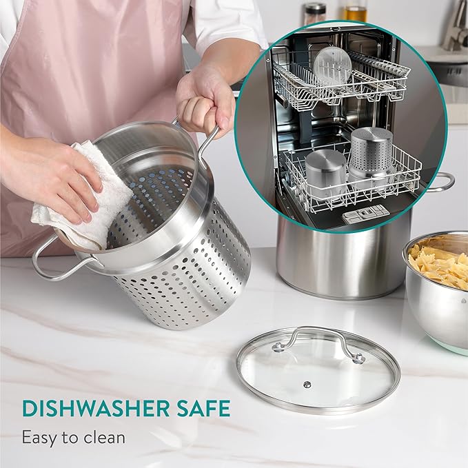 Navaris Stainless Steel Pasta Pot, 5.7 L (6.1 Qt) - Versatile Pot for Pasta, Vegetables and More - Suitable for Induction, Gas, Electric & Oven - Dishwasher Safe