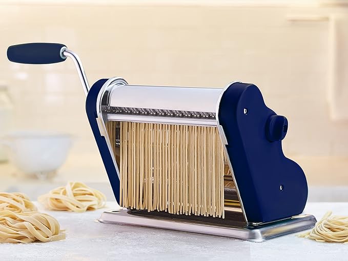 PASTALINDAClassic 200 Pasta Maker Machine, 20 cm Wide Rollers, 9 Thickness Positions, 2 Cutting Positions, Stainless Steel. Includes Reinforced Hand Crank And Two Clamps (Navy Blue)