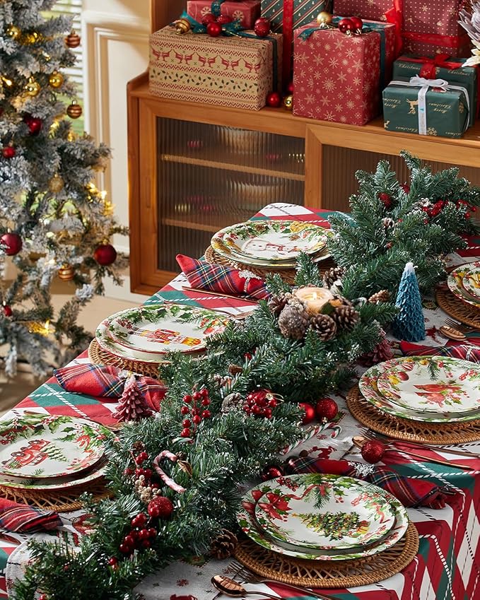 Christmas Dinner Plates, 10 Inch Ceramic Serving Plate Set for Pasta, Steak, Salads, Dishwasher and Microwave Safe, Christmas Dinnerware Set of 6