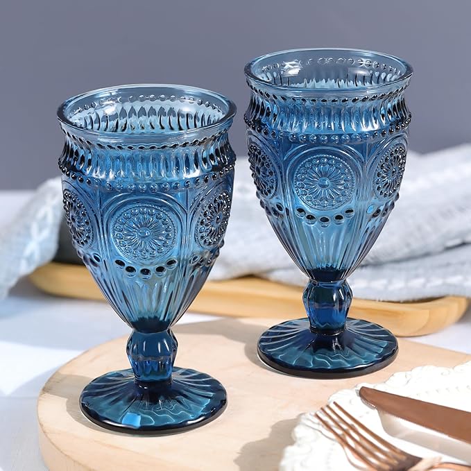 4Pcs Blue Wine Glasses, 12oz Glass Goblets, Vintage Drinking Glassware, Colored Glassware Set for Party Home Wedding Baby Shower