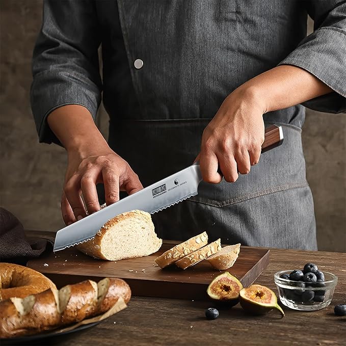 Bread Knife 8 inch, Professional Japanese High Carbon Stainless Steel Serrated Bread Knife, Razor Sharp Bread Knife for Homemade Bread, Sourdough, Bagels, Cake