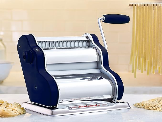 PASTALINDAClassic 200 Pasta Maker Machine, 20 cm Wide Rollers, 9 Thickness Positions, 2 Cutting Positions, Stainless Steel. Includes Reinforced Hand Crank And Two Clamps (Navy Blue)