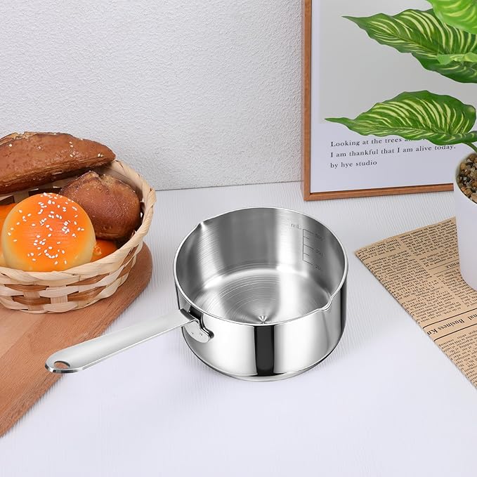 18/10 Stainless Steel Butter Warmer Measuring Pan, 0.5 Quart Small Sauce Pan with Dual Pour Spout, 17OZ/500ml Coffee Milk Chocolate Butter Melting Pot