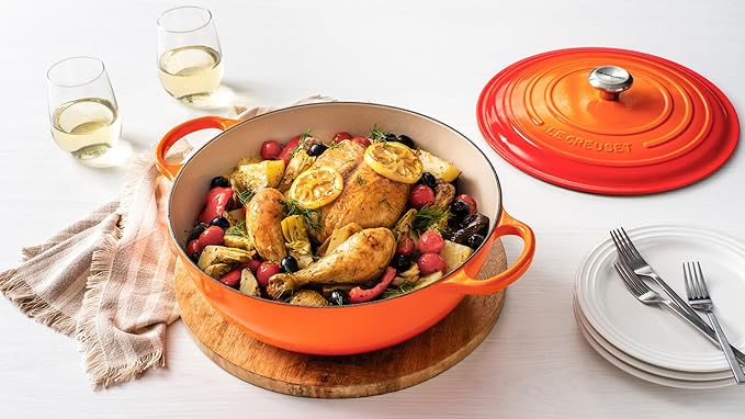 Le Creuset Signature Cast Iron Chef's Oven, 7.5qt, Oyster
