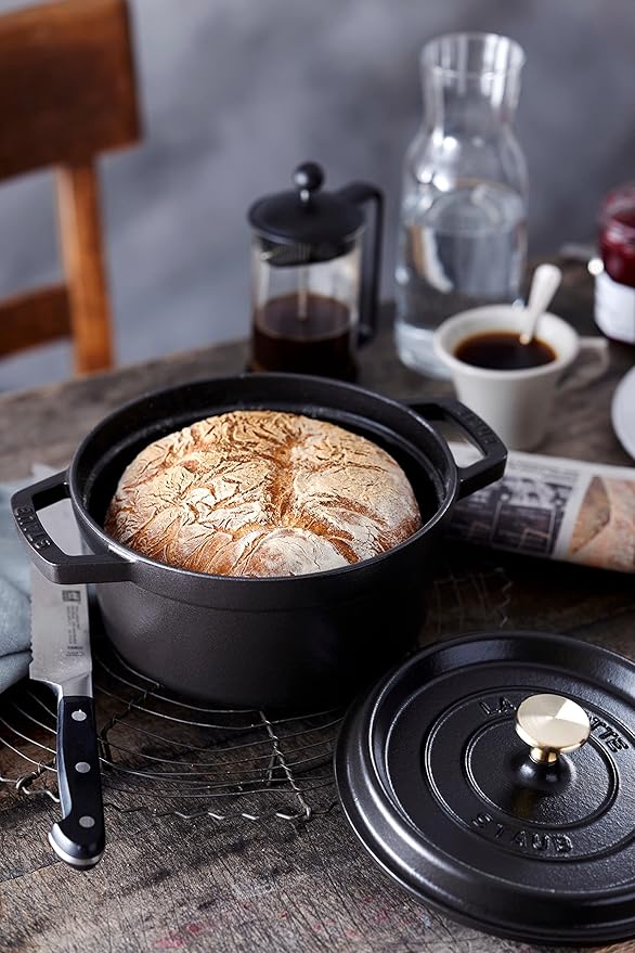 STAUB Cast Iron Roaster/Cocotte, Round, 6.7 L, Black, 28 cm
