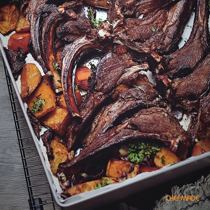 CHEFMADE 11-Inch Square Cake Pan, Non-Stick Deep Dish Bakeware for Oven Baking (Champagne Gold)