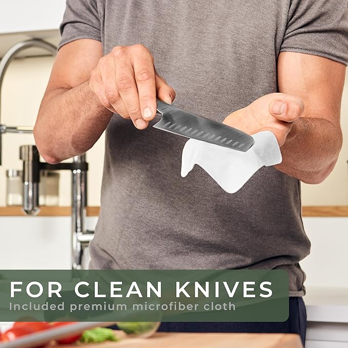 WALDWERK Premium Honing Rod - Honing Steel Made of Hardened Steel with Elegant Wooden Handle - 100% Plastic-Free Sharpening Steel for - Kitchen Knife Sharpener - Knife Sharpeners for Kitchen Knives