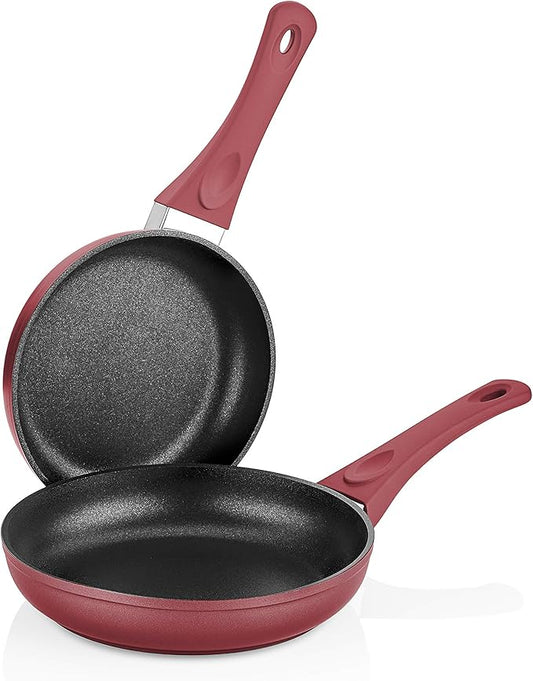 SAFLON Titanium Nonstick 2 Piece Fry Pan Set 4mm Forged Aluminum with PFOA Free Scratch-Resistant Coating from England, Dishwasher Safe (Red)
