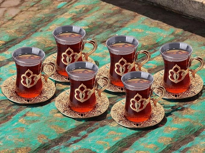 Alisveristime (SET OF 6) Turkish Tea Set with Zamac Holders, Glass Cups, and Saucers, 100ml Capacity, Elegant Serving Set in Gold and Silver (Harman) (Gold)