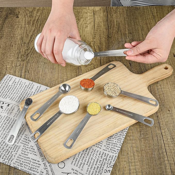 Measuring Cups and Spoons Set, 18/8 Stainless Steel 7 Measuring Cups and 8 Measuring Spoons with Leveler, Kitchen Measure Cups Spoons, Heavy Duty Baking Measurement Cups Spoons Set