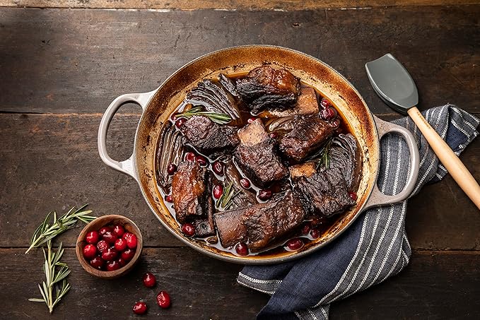 Le Creuset Enameled Cast Iron Signature Braiser, 1.5 qt., Oyster