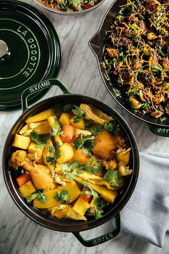 STAUB Cast Iron Roaster/Cocotte, Round, 24 cm, 3.8 L, Basil/Green