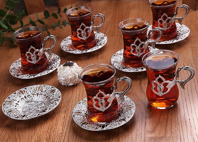 Alisveristime (SET OF 6) Turkish Tea Set with Zamac Holders, Glass Cups, and Saucers, 100ml Capacity, Elegant Serving Set in Gold and Silver (Harman) (Silver)