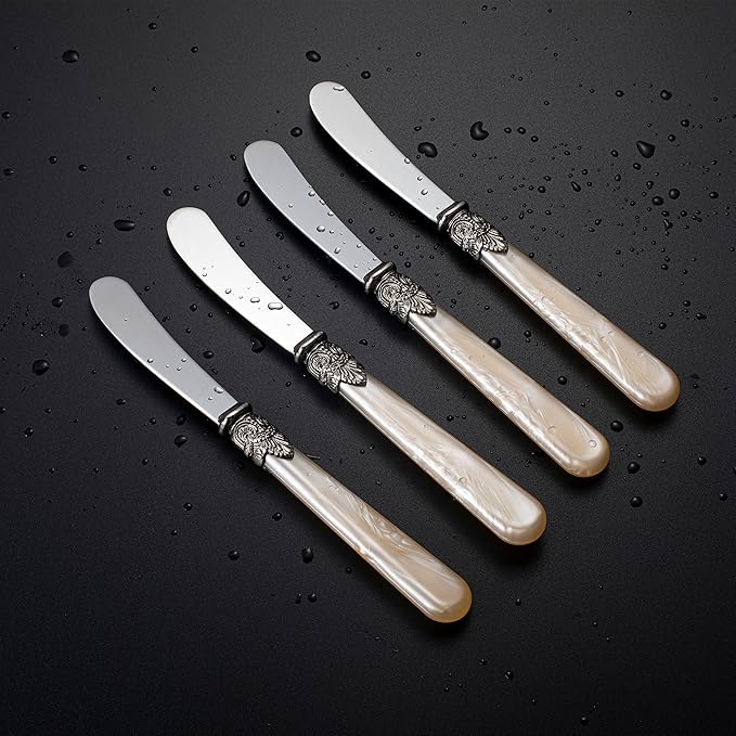 REVERIE Collection 4-piece Stainless Steel Butter Spreader Cheese Knife, Giftable Butter Knives set, Bread Knife set (Gold)