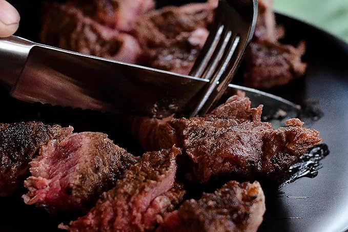 4-Piece Serrated Kitchen Steak Knife Set – Forged High Carbon Stainless Steel, Ultra Sharp, Ergonomic Black Handles, Durable Dinner Knives, Cream Handle